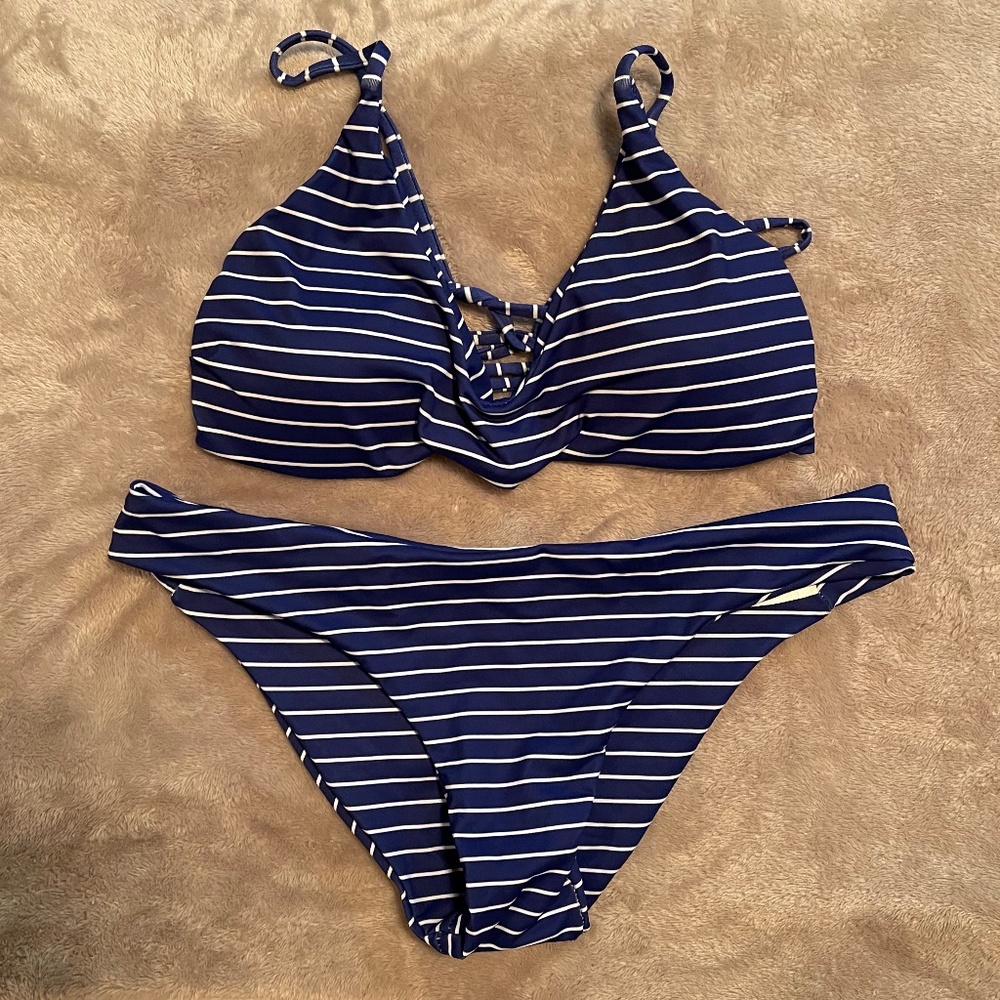 Navy bikini with thin white stripes